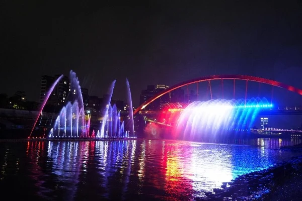 2026台北水舞嘉年華6/13盛大登場！ 開幕水火共舞點亮基隆河 水舞展演再升級打造沉浸式光影劇場